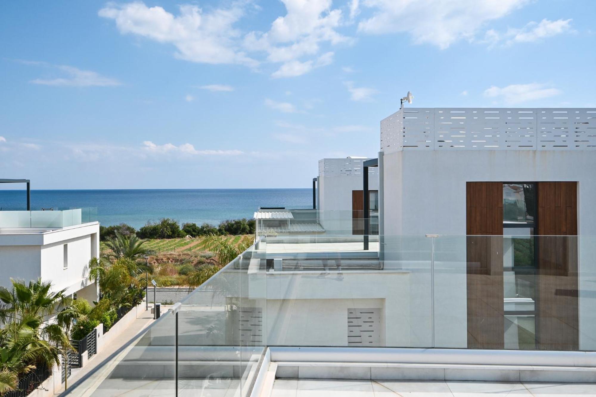 By The Beach Villa 12 Protaras Exterior photo