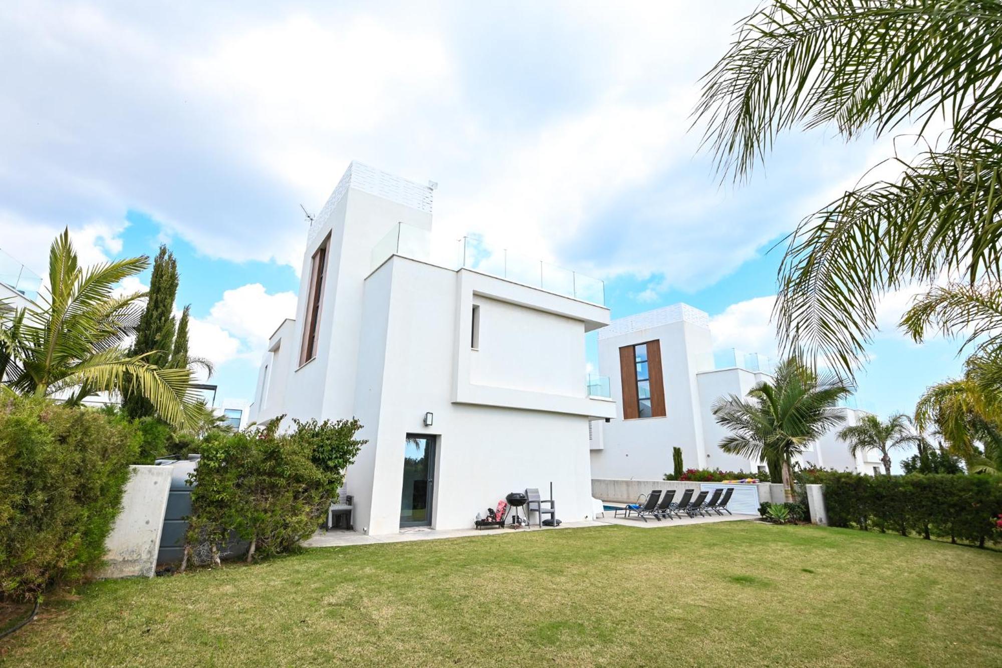 By The Beach Villa 12 Protaras Exterior photo